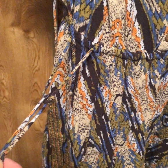 Pretty FREE PEOPLE Women’s One Piece Short Outfit - Picture 9 of 14